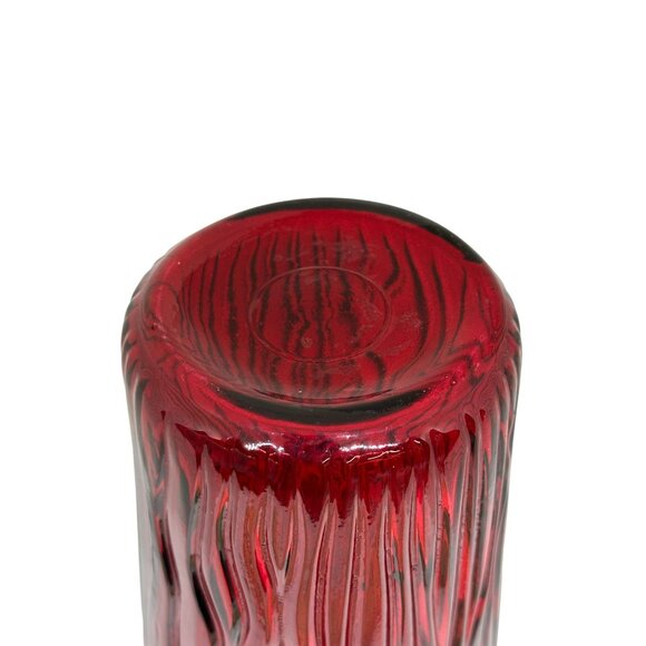 VTG Ruby Red Art Patterned Glass Vase 9.5" Bark Textured MCM Home Accent Decor - Picture 4 of 7